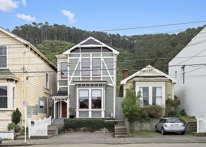  at 200 Tinakori Road, Thorndon, Wellington