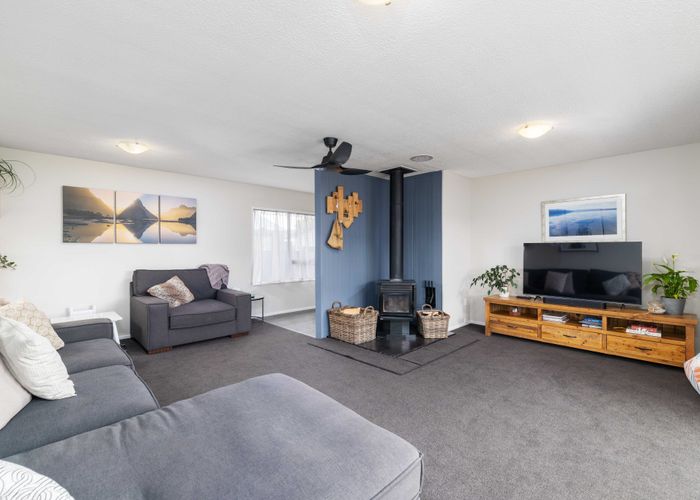  at 14 Peckham Lane, Woolston, Christchurch