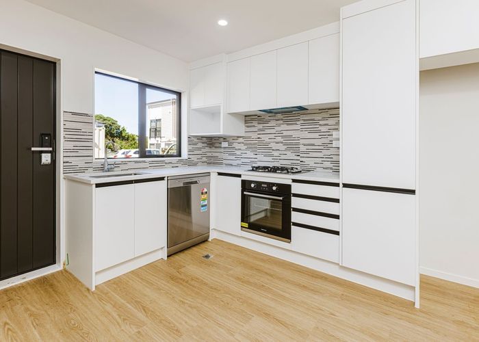  at 4D/13 Miles Avenue, Papatoetoe, Manukau City, Auckland