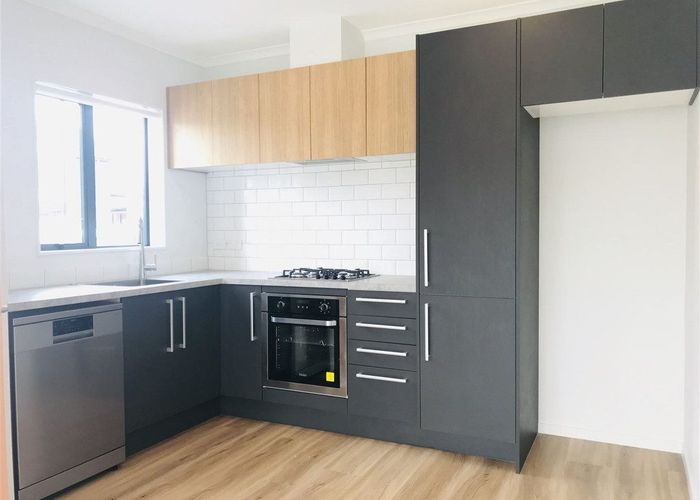  at 37 Nganui Avenue, Conifer Grove, Papakura, Auckland