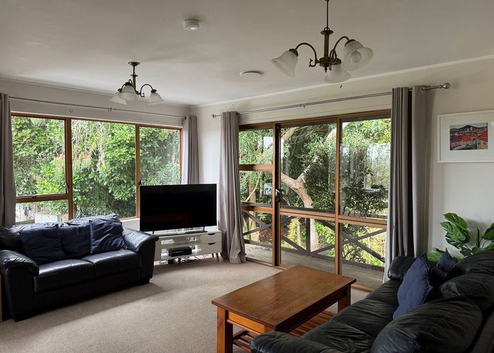  at Titirangi, Waitakere City, Auckland