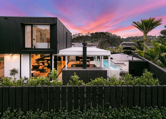  at 30A Kingfisher Grove, Greenhithe, Auckland