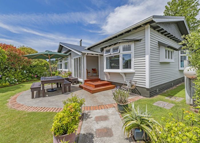Recently sold 29 Broadway Avenue, Waikuku Beach, Waikuku Beach