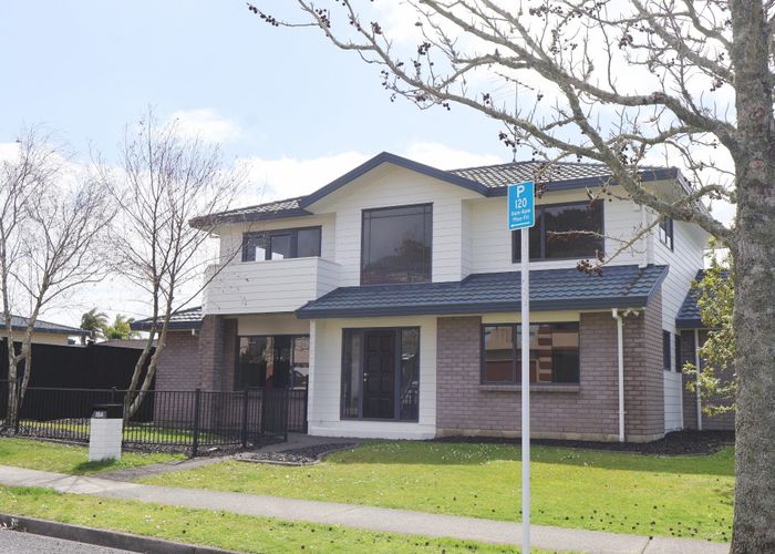  at 18A Bushlands Park Drive, Albany, North Shore City, Auckland