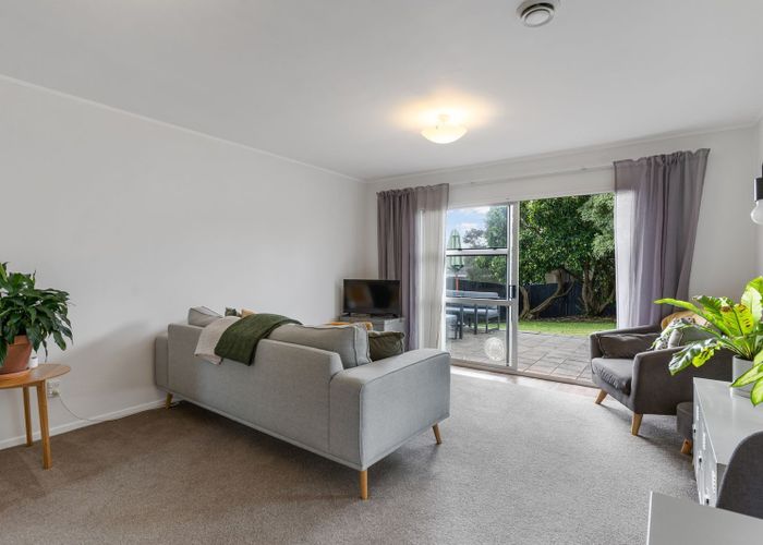  at 5/103 Seymour Road, Sunnyvale, Waitakere City, Auckland