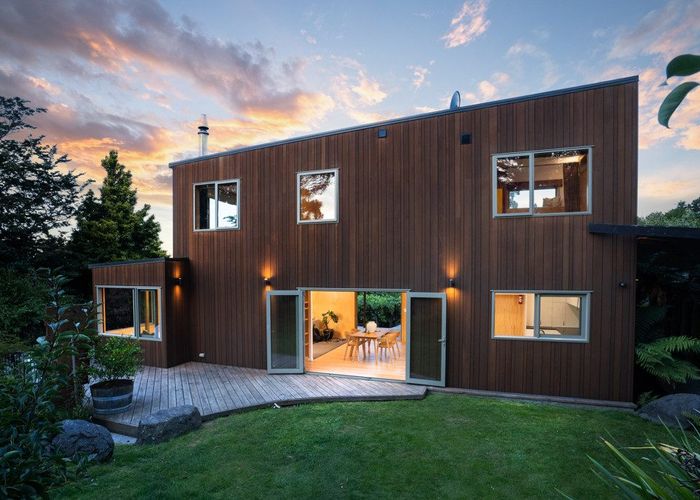  at 865 Cashmere Road, Halswell, Christchurch