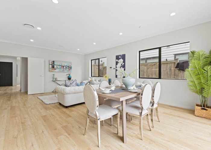  at 20 Drumnaconagher Road, Flat Bush, Manukau City, Auckland