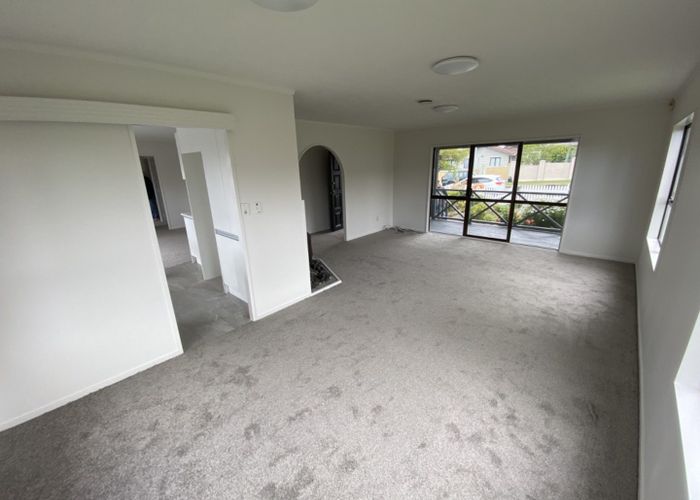  at 62 Charntay Avenue, Clover Park, Auckland