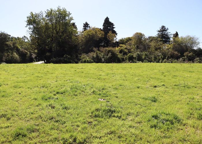  at 0n Cardiff Road, Stratford West, Stratford, Taranaki