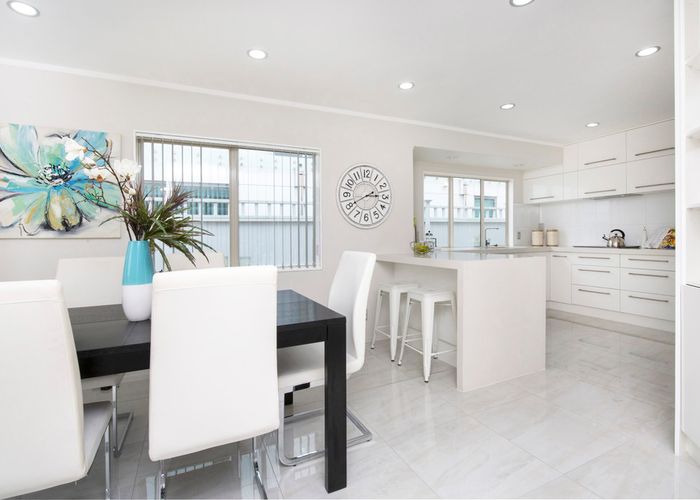  at 3/3 MacLeans Road, Bucklands Beach, Auckland