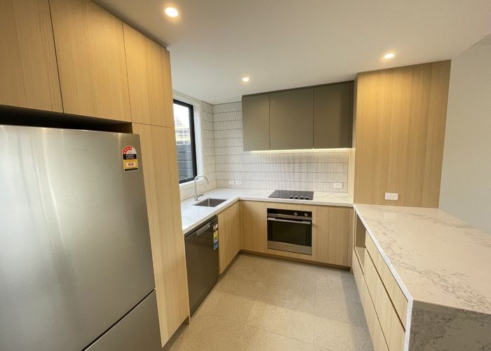  at 16B/8 Tory Street, Petone, Lower Hutt, Wellington