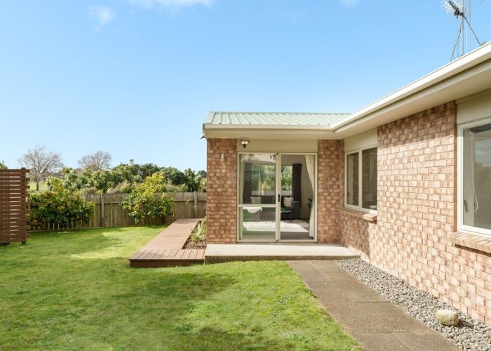  at 8B Belray Place, Papamoa Beach, Papamoa