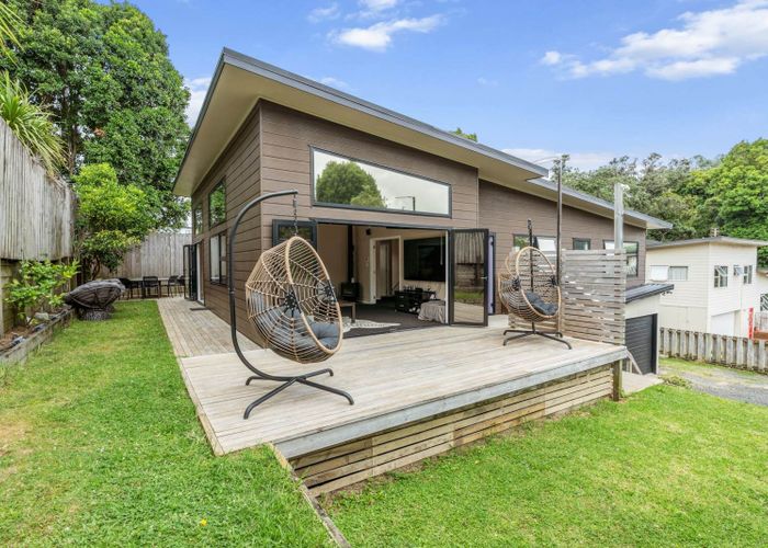  at 6a Dakota Avenue, Beach Haven, North Shore City, Auckland