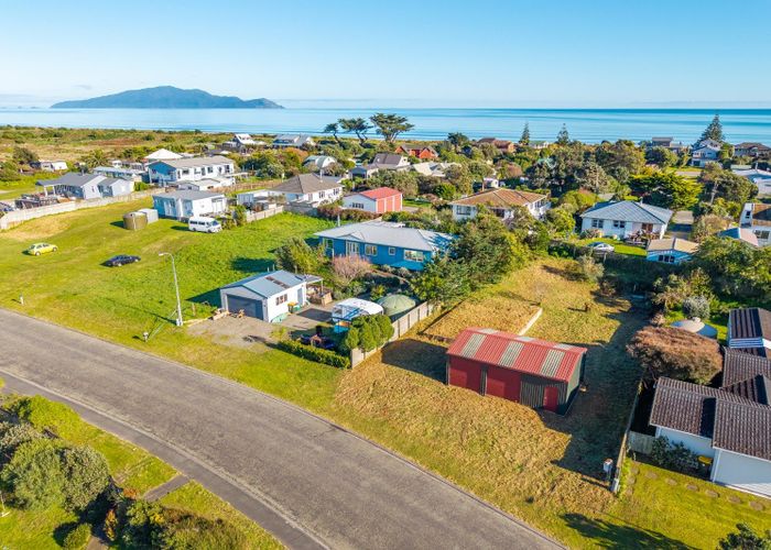 at 57 Gawler Street, Te Horo, Kapiti Coast, Wellington
