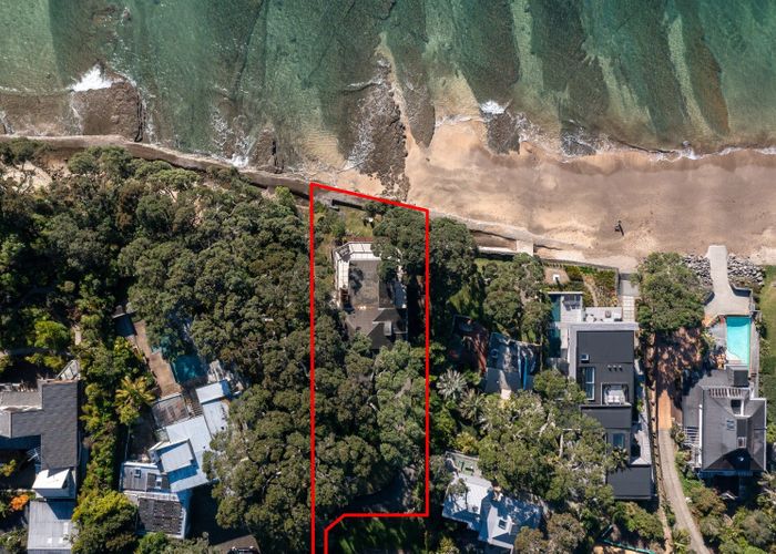  at 19 View Road, Campbells Bay, North Shore City, Auckland