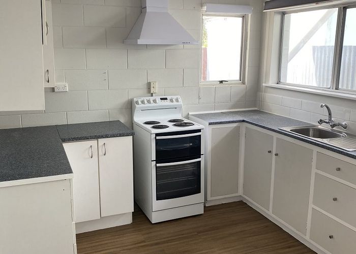  at 2/455 Gloucester Street, Linwood, Christchurch City, Canterbury