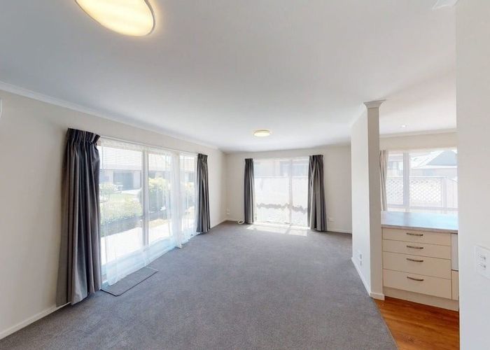  at 24/294 Mairehau Road, Mairehau, Christchurch City, Canterbury