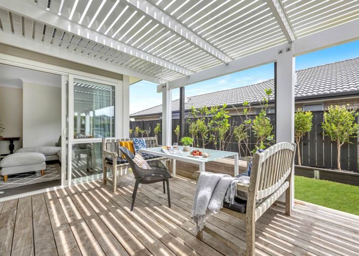  at 6 Weatherly Drive, Beachlands, Auckland