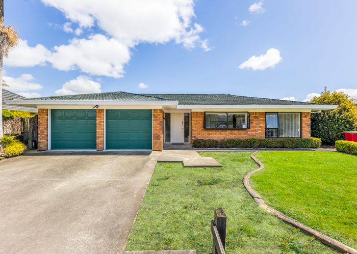  at 3 Zenith Place, Conifer Grove, Takanini