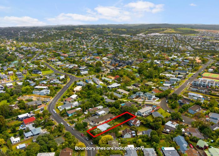  at 5 Killarney Avenue, Torbay, Auckland