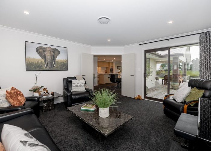  at 20 Tula Lane, Kelvin Grove, Palmerston North