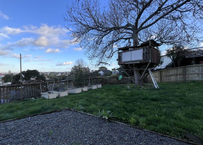  at 14 Glendhu Road, Bayview, North Shore City, Auckland