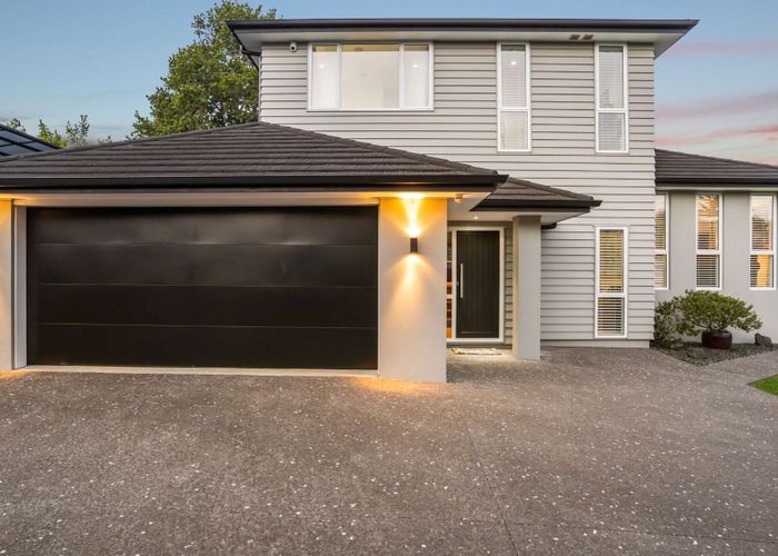  at 64C Beach Road, Mellons Bay, Auckland