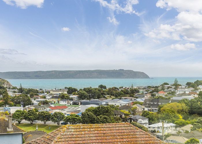  at 15 Spur Grove, Titahi Bay, Porirua, Wellington
