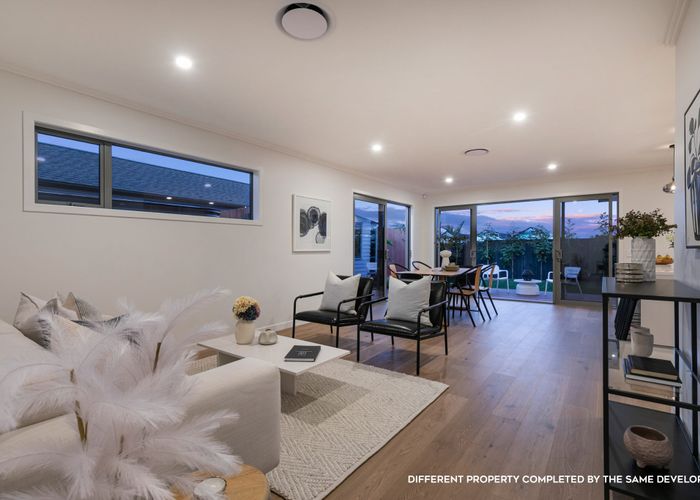  at 8 Henl Lane, Milldale, Rodney, Auckland