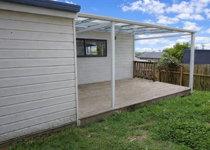  at 49a Glen Marine Parade, Glendene, Waitakere City, Auckland