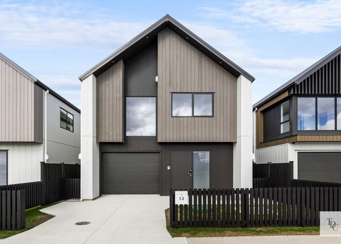  at 9 Shropshire Street, Karaka, Franklin, Auckland