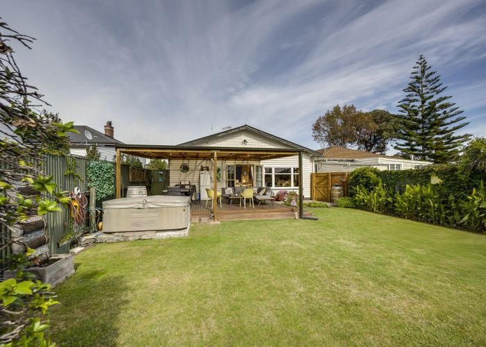  at 57 Nelson Crescent, Napier South, Napier