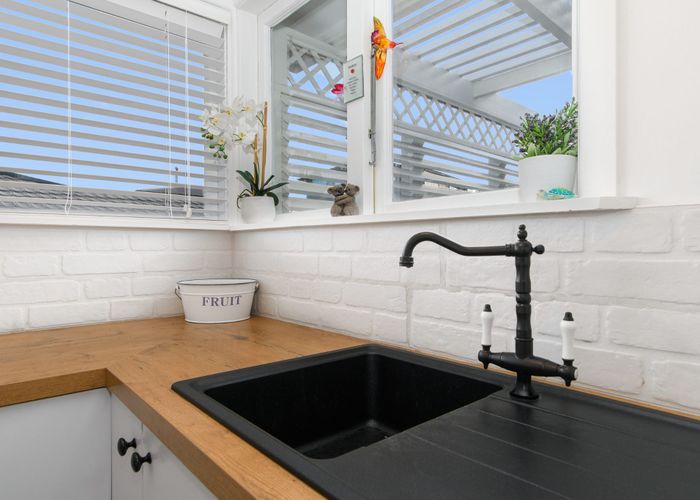  at 21A Crescent Road, Otumoetai, Tauranga, Bay Of Plenty