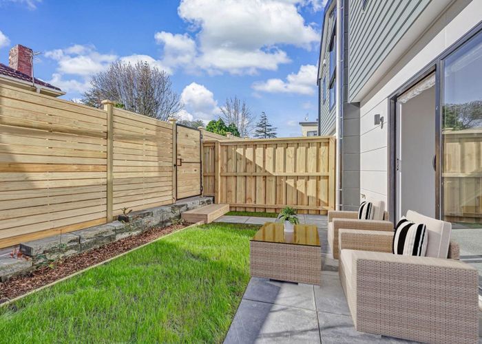  at 3/110 Kervil Avenue, Te Atatu Peninsula, Waitakere City, Auckland