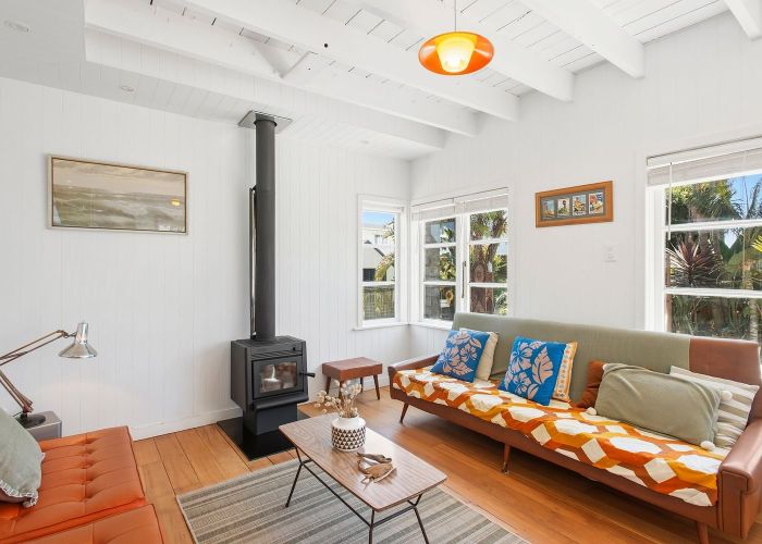  at 700B Papamoa Beach Road, Papamoa Beach, Tauranga, Bay Of Plenty