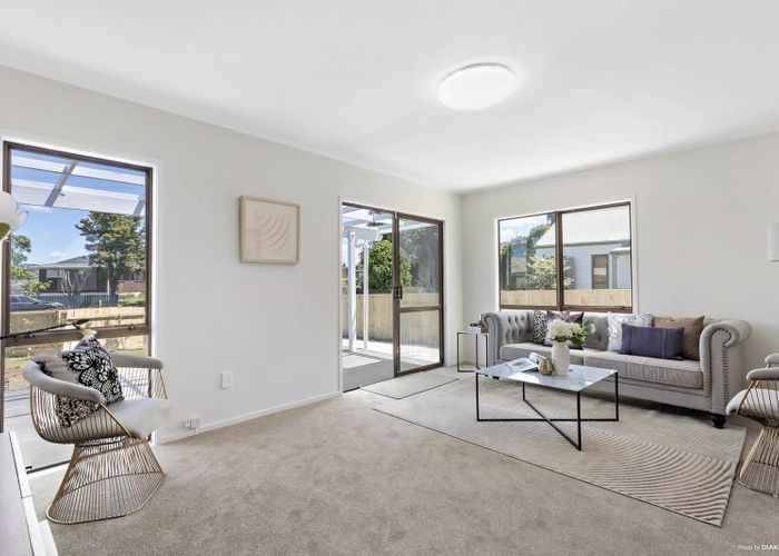  at 3 Korcula Place, Avondale, Auckland