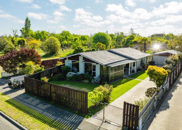  at 4 De Ville Place, Burwood, Christchurch