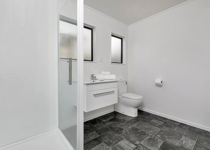  at 4 Pukeroa Place, Papakura, Papakura