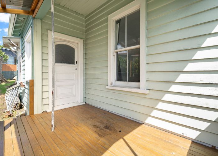  at 110 Edmonton Road, Henderson, Auckland