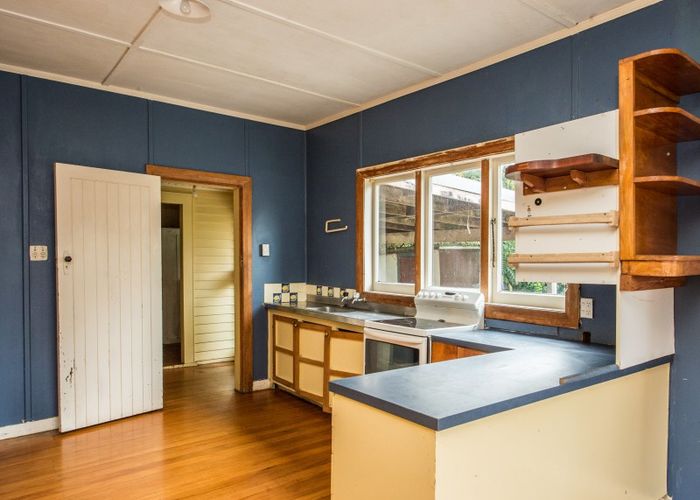  at 29 Cook Street, Hamilton East, Hamilton