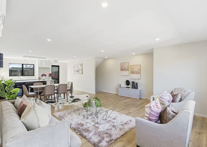  at 2/273 Mount Albert Road, Sandringham, Auckland City, Auckland