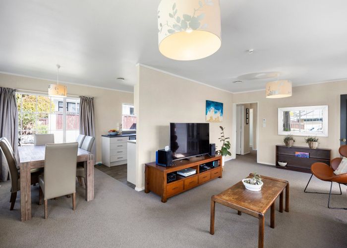  at 18 Dixon Road, Fitzroy, Hamilton
