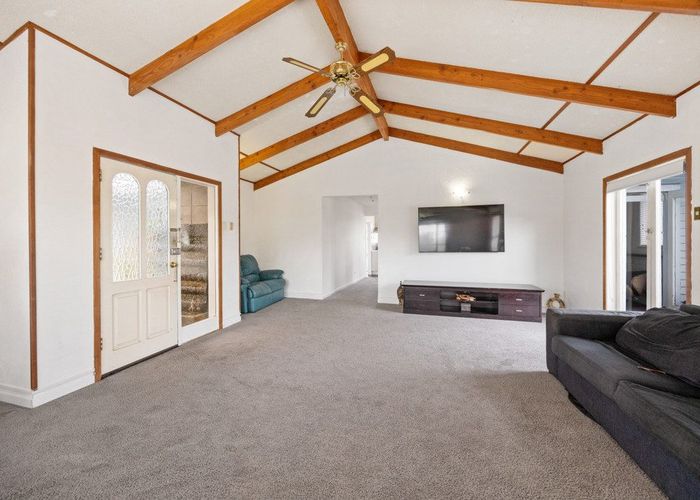  at 1A Pleasant Road, Glen Eden, Auckland
