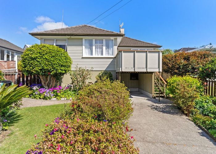  at 451 Fraser Street, Parkvale, Tauranga