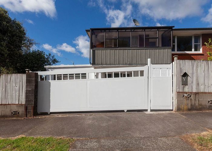  at 1/97 Pah Road, Epsom, Auckland