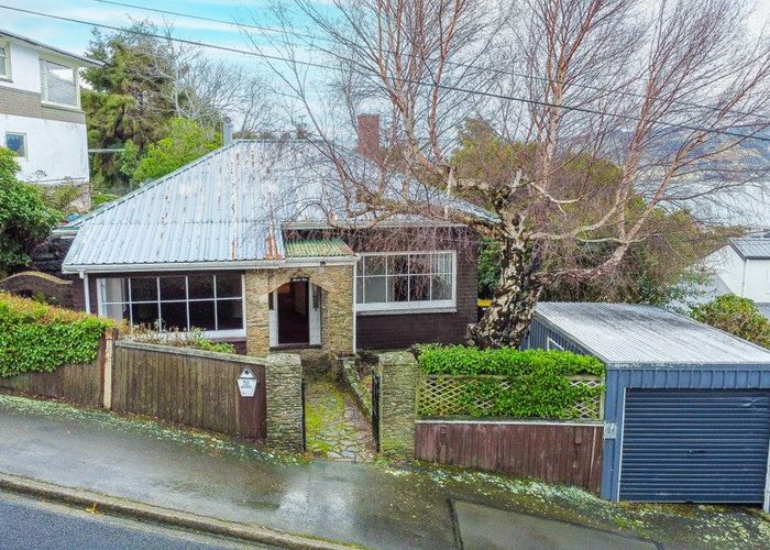  at 24 Athol Place, Ravensbourne, Dunedin