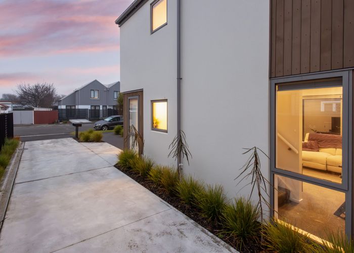  at 1/33 Fredrick Street, Waltham, Christchurch City, Canterbury