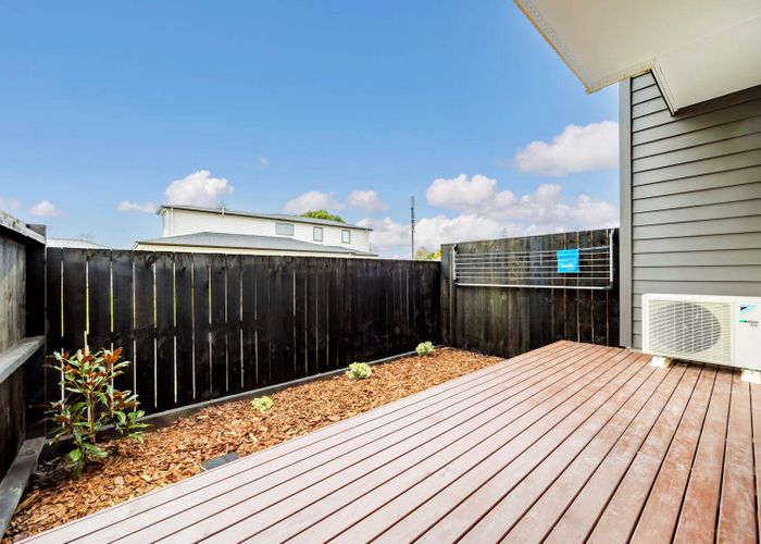  at 6/21 Peachgrove Road, Te Atatu Peninsula, Waitakere City, Auckland