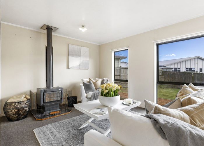  at 2/33 Sunset Street, Hilltop, Taupo, Waikato