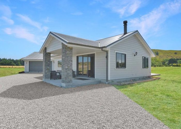  at 117 Ruakokoputuna Road, Ruakokoputuna, Martinborough